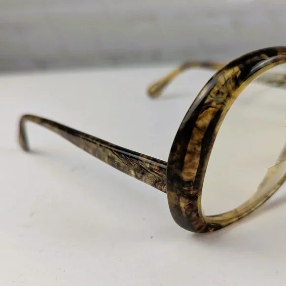 Vintage Women's Resin Swirl Oval Glasses - Picture 6 of 12